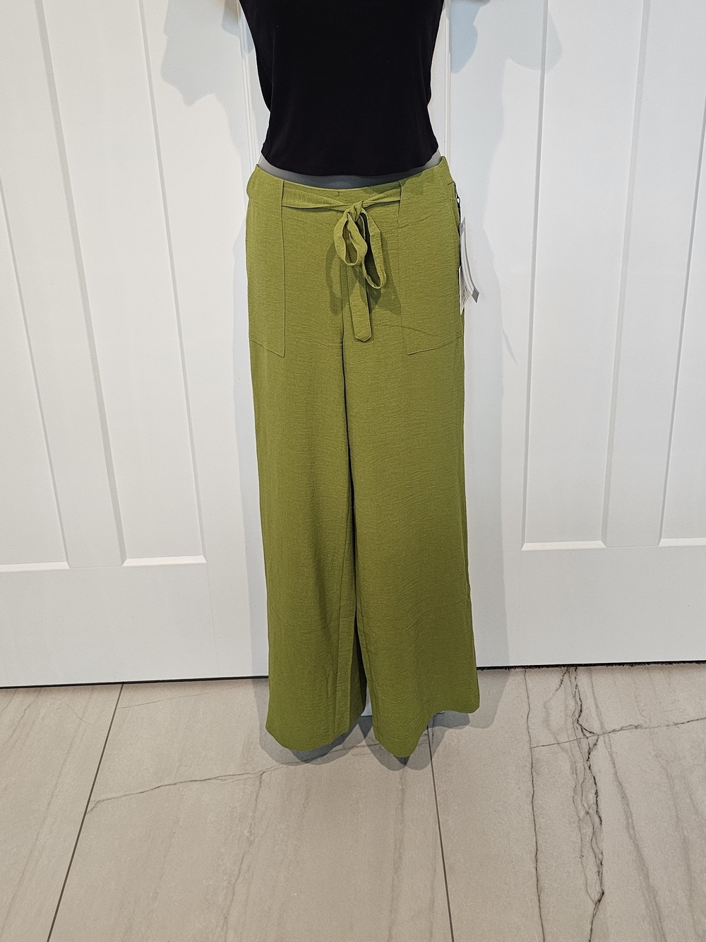 NWT Wren New York Olive Green Wide Leg Tie Waist Trousers, Size S